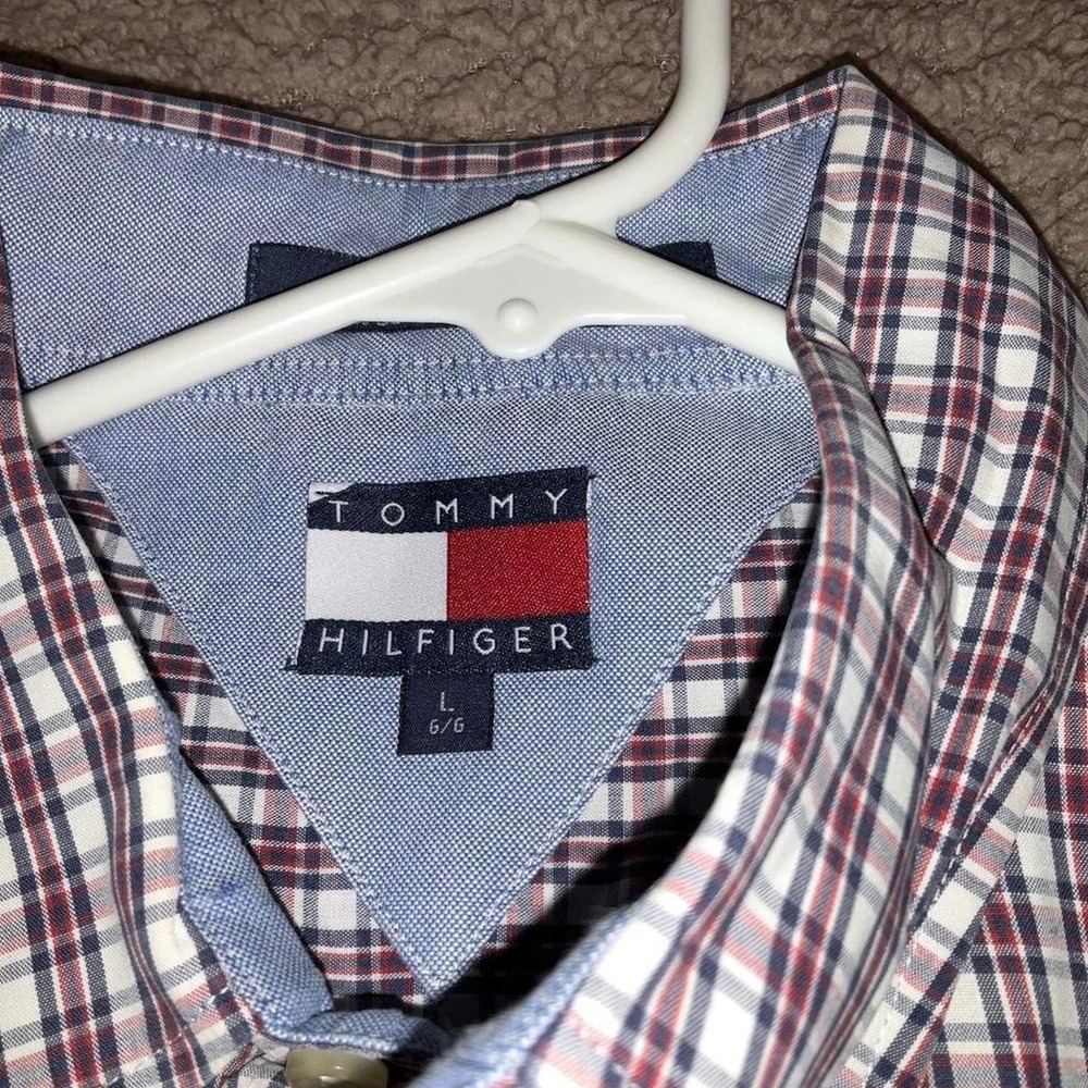 Mens Tommy Hilfiger red & white plaid button-up shirt Size L - Picture 3 of 7